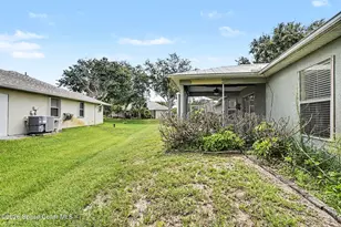 880 Vocelle Ave, Sebastian, FL 32958 - Photo 24