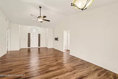 880 Vocelle Avenue, Sebastian, FL 32958 - Photo 4