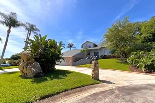 9 Point View Pl, Cocoa, FL 32926 - Photo 1