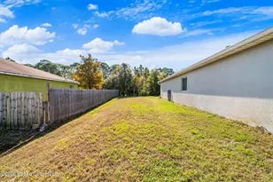 354 Carvalho St SE, Palm Bay, FL 32909 - Photo 14
