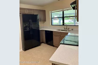 843 Parsons Circle SE, Palm Bay, FL 32909 - Photo 8