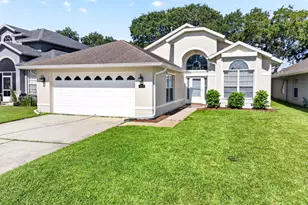 3830 St Armens Cir, Melbourne, FL 32934 - Photo 2
