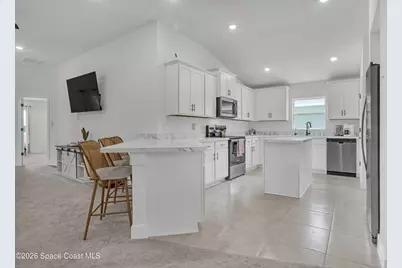 1038 Soleway Avenue NW, Palm Bay, FL 32907 - Photo 10