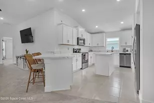 1038 Soleway Ave NW, Palm Bay, FL 32907 - Photo 10