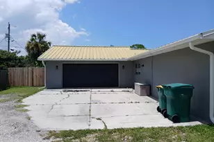 110 Lagoon Ave, Melbourne, FL 32901 - Photo 4