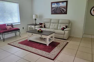 1060 Siboney St NW, Palm Bay, FL 32907 - Photo 4
