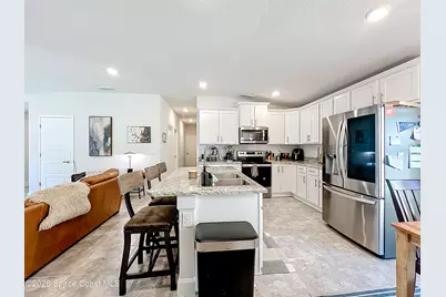 1021 Canfield Circle SE, Palm Bay, FL 32909 - Photo 6