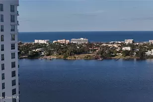 231 Riverside Dr, Holly Hill, FL 32117 - Photo 4