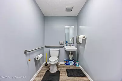 3195 New York Avenue #13, Melbourne, FL 32934 - Photo 20