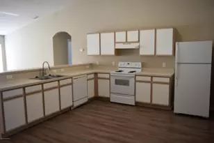458 Fitzsimmons Street SW, Palm Bay, FL 32908 - Photo 6