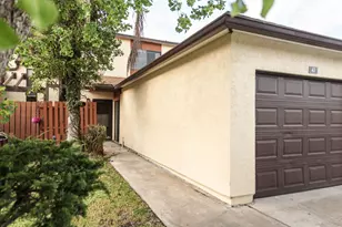 47 Bogart Pl, Merritt Island, FL 32953 - Photo 2
