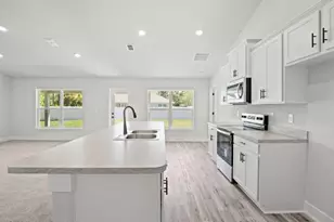 621 Paigo St SE, Palm Bay, FL 32909 - Photo 6
