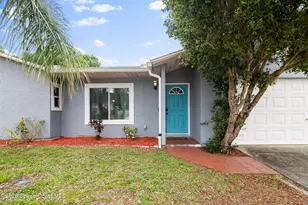 823 Lamplighter Dr NW, Palm Bay, FL 32907 - Photo 2
