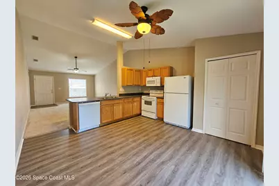 857 Buchanan Avenue SE, Palm Bay, FL 32909 - Photo 4