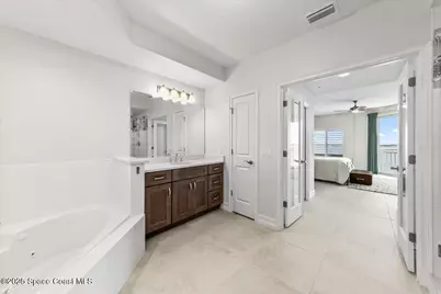 1465 S Harbor City Boulevard #902, Melbourne, FL 32901 - Photo 18