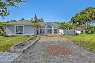 427 Kimberly Dr, Melbourne, FL 32940 - Photo 2