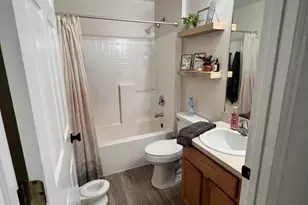 650 Elizabeth St SE, Palm Bay, FL 32909 - Photo 8