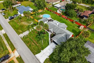 271 Hammock Rd SE, Palm Bay, FL 32909 - Photo 2