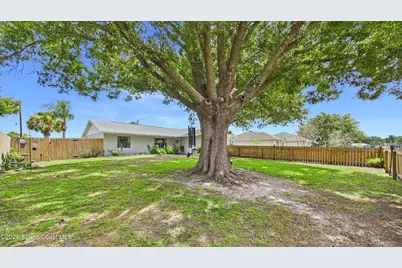 667 Antigua Street NE, Palm Bay, FL 32907 - Photo 38