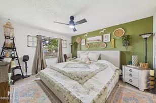 667 Antigua St NE, Palm Bay, FL 32907 - Photo 6