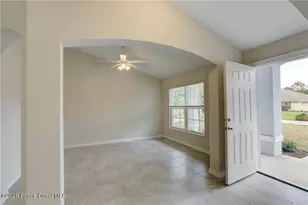 426 Lanfair Ave, Sebastian, FL 32958 - Photo 6