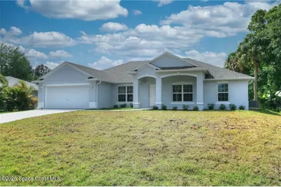 426 Lanfair Avenue, Sebastian, FL 32958 - Photo 2