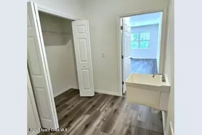 548 Santo Domingo Avenue SW, Palm Bay, FL 32908 - Photo 10