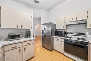 3353 Lakeview Cir, Melbourne, FL 32934 - Photo 16