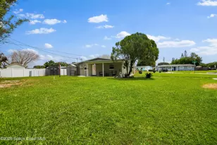 2410 St Swithin Ln, Melbourne, FL 32935 - Photo 20