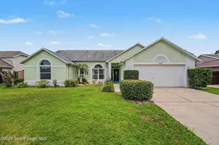 927 Jamestown Dr, Rockledge, FL 32955 - Photo 2