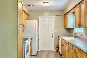 940 Garden Rd, Merritt Island, FL 32952 - Photo 6