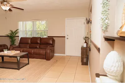 633 Wisteria Drive, Melbourne, FL 32901 - Photo 2