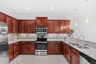 467 Easton Forest Cir SE, Palm Bay, FL 32909 - Photo 12