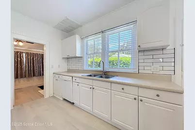 2811 N Indian River Drive, Cocoa, FL 32922 - Photo 12