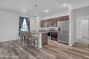 814 Nightengale Street SW, Palm Bay, FL 32908 - Photo 4