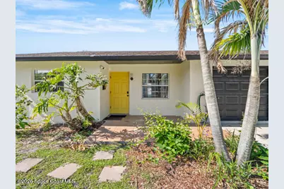 121 Franklyn Ave Avenue #East, Indialantic, FL 32903 - Photo 2