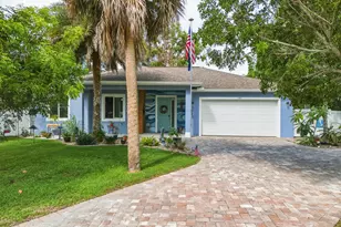1165 S Courtenay Pkwy, Merritt Island, FL 32952 - Photo 2