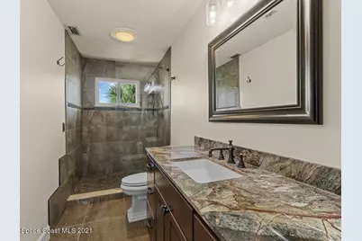 820 Kerry Downs Circle, Melbourne, FL 32940 - Photo 20