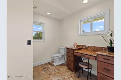820 Kerry Downs Circle, Melbourne, FL 32940 - Photo 18