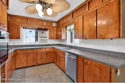 334 Coral Drive, Cape Canaveral, FL 32920 - Photo 8