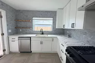 233 NE 1st Street S, Satellite Beach, FL 32937 - Photo 8