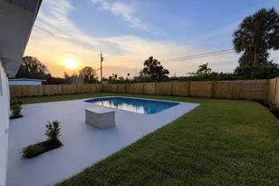 233 NE 1st Street S, Satellite Beach, FL 32937 - Photo 12