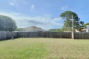 617 Thuringer St NW, Palm Bay, FL 32907 - Photo 28