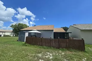 1697 Parakeet Ct, Melbourne, FL 32935 - Photo 12