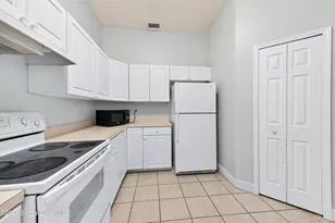 3472 Horse Creek Cir, Melbourne, FL 32935 - Photo 14
