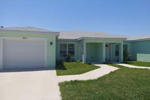 821 Angela Ave, Rockledge, FL 32955 - Photo 2
