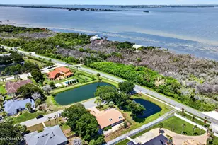 101 Island Grove Dr, Merritt Island, FL 32952 - Photo 4