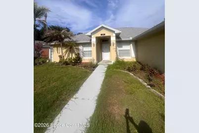 171 Chestnut Avenue NE, Palm Bay, FL 32907 - Photo 2