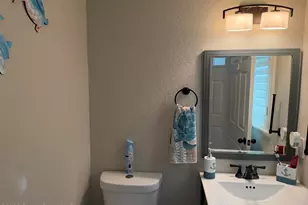 542 N Seaport Blvd, Cape Canaveral, FL 32920 - Photo 10