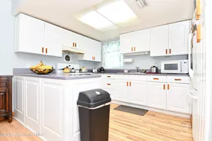 2204 Cheryl Ct, Melbourne, FL 32935 - Photo 8